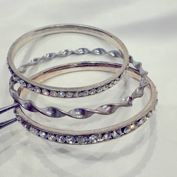 Bangle Set - Picture 5 of 5